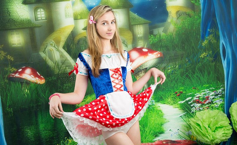 Эвелина, 23 года, 1 размер груди